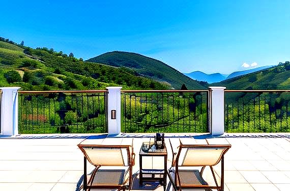 Skopelos Country Villas